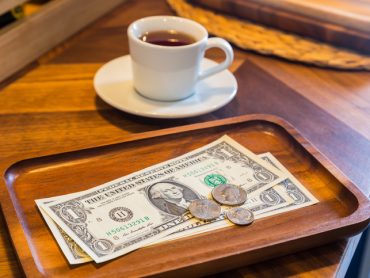 How Will Tipping Work in a Cashless Hotel